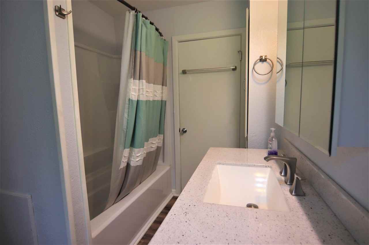 880 Morning Glory Dr - Photo 7 of 15