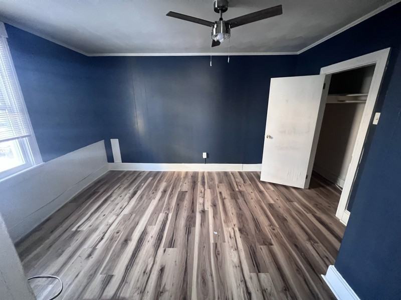 427 4th St #2 - Photo 6 of 9