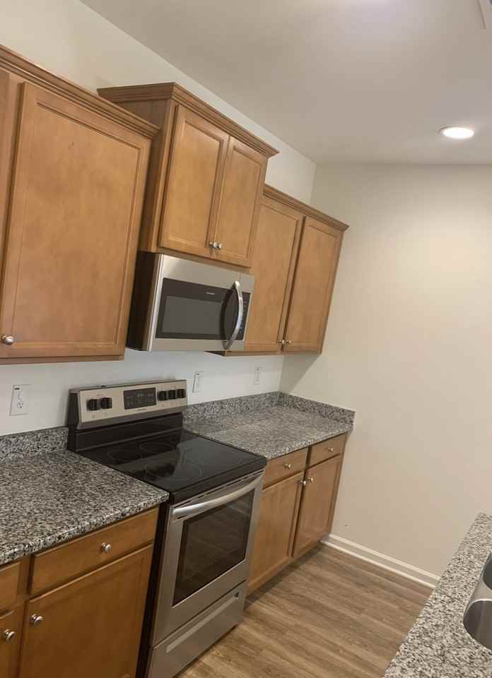 3512 Slippery Elm Dr #1 - Photo 4 of 32
