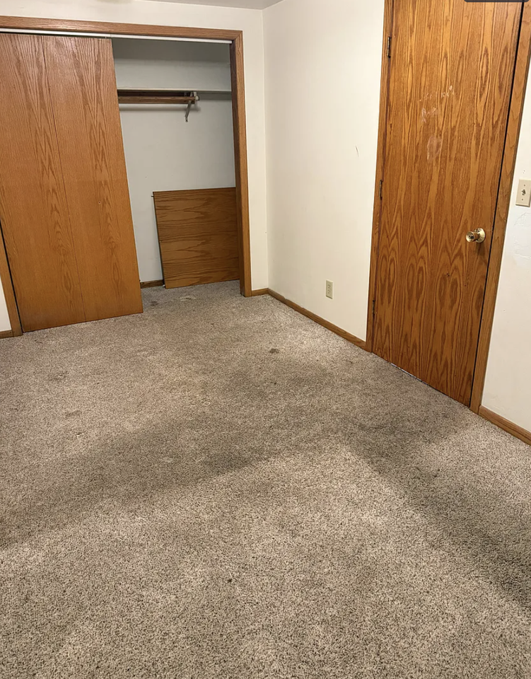 227 2nd Street Northeast - Photo 3 of 8