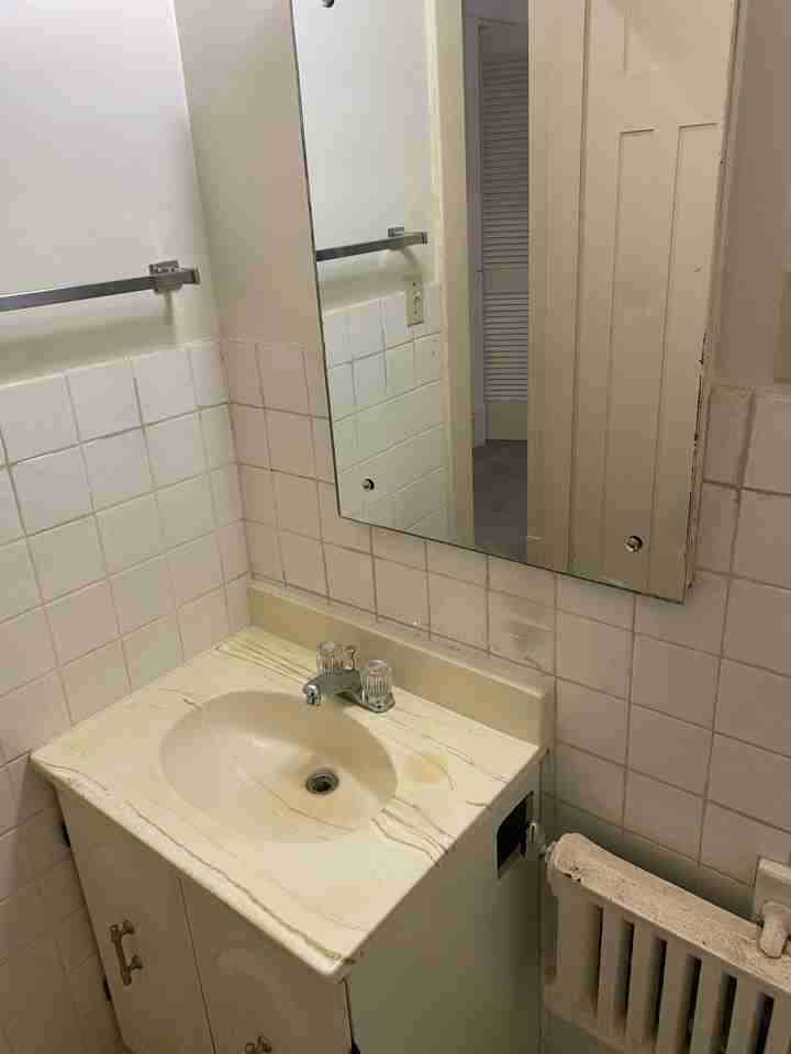 311 North Broadway Street - Photo 7 of 44