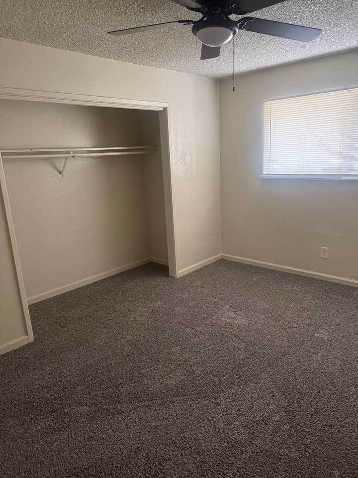 3254 E Olive Ave - Photo 3 of 9