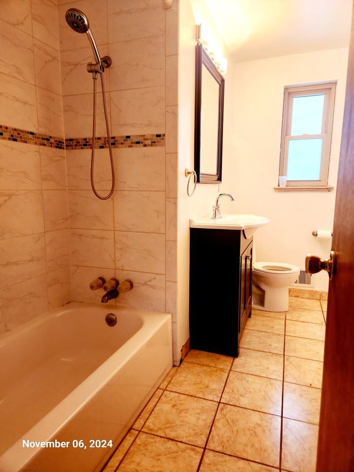 443 Galena St #1 - Photo 4 of 18