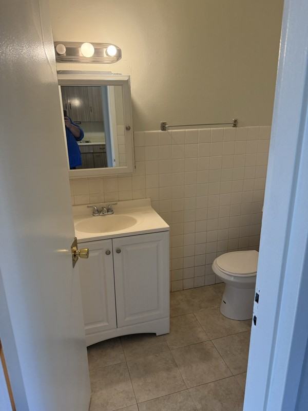 2525 E Ballard Rd #203 - Photo 4 of 7