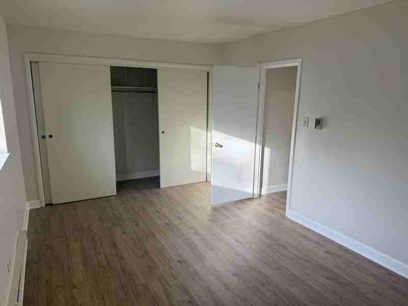 2525 E Ballard Rd #203 - Photo 6 of 7