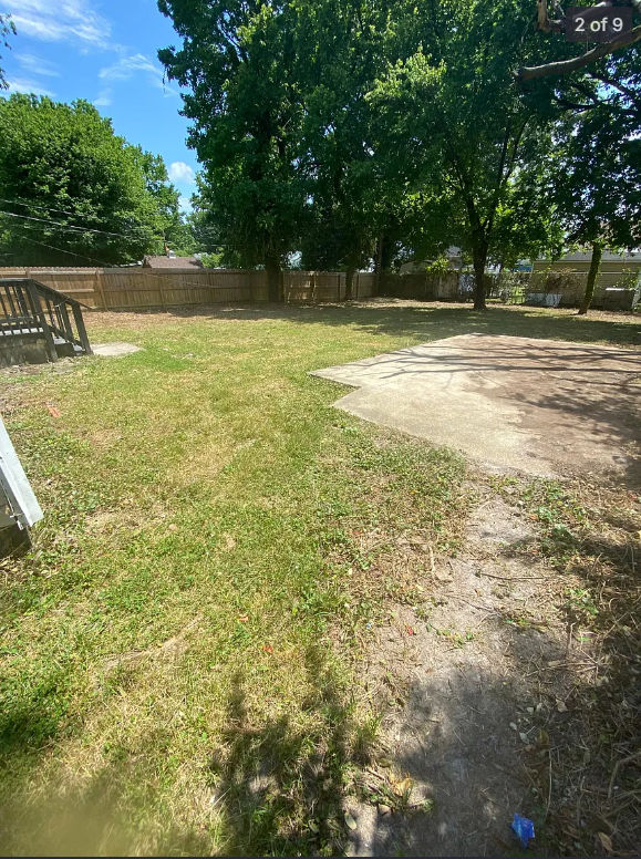 3915 E Chatham Dr - Photo 2 of 8