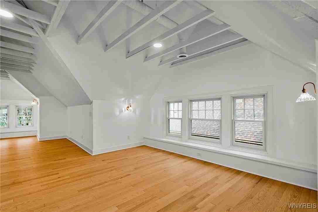 681 Lafayette Ave Unit 3 - Photo 5 of 18