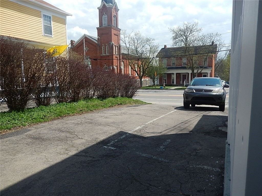 113 W Main St #1 - Photo 7 of 30