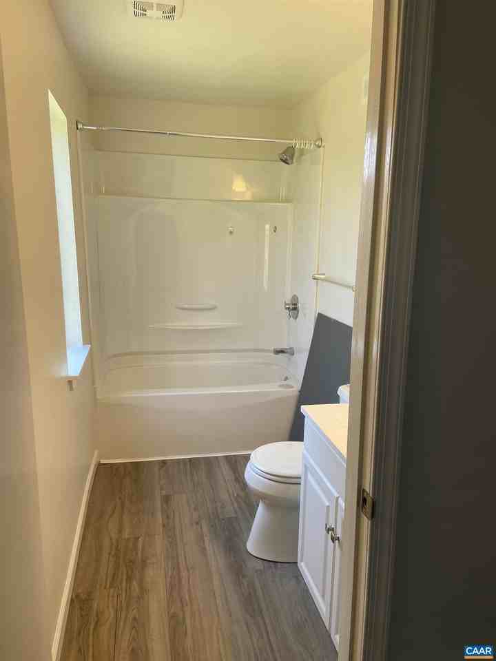 1612 Monticello Ave Unit D #D - Photo 7 of 10