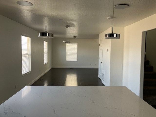 2426 N Orchard Way - Photo 4 of 20