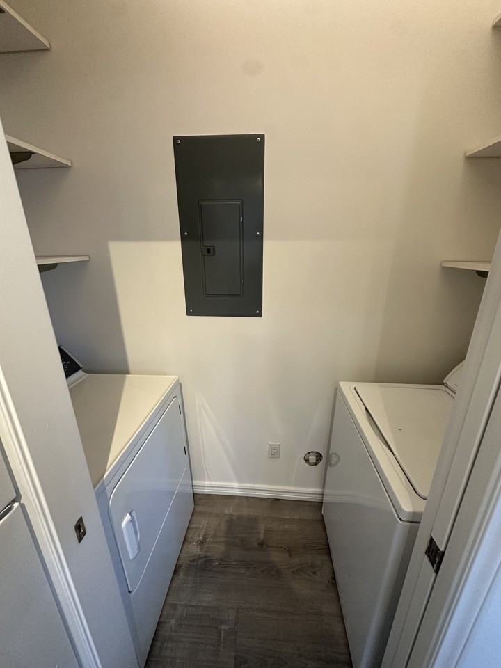 5106 Green Lake Way N. - Photo 6 of 12