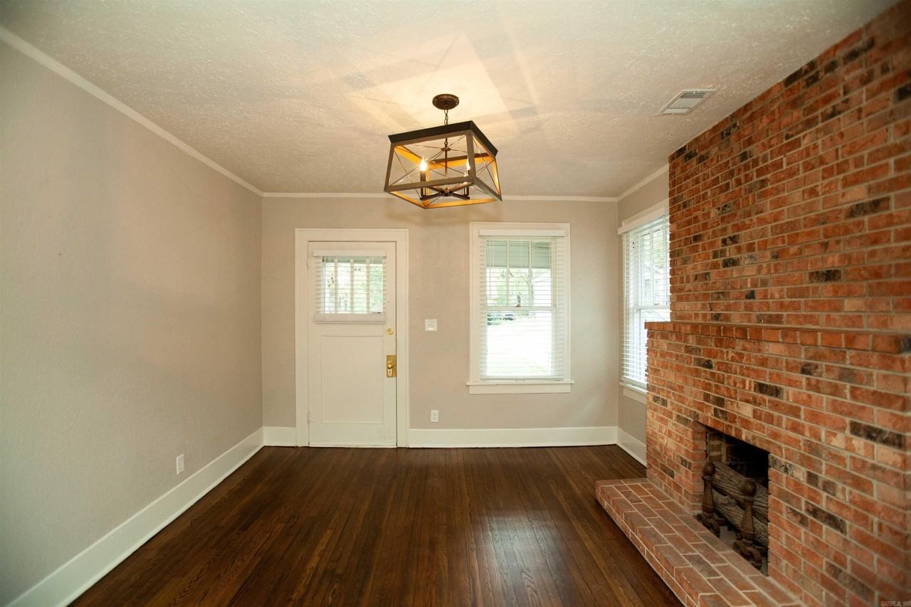 117 N Cedar St - Photo 2 of 29