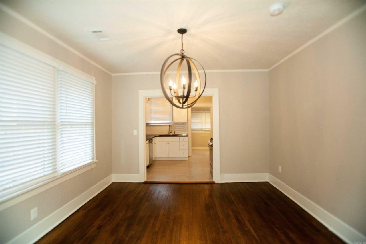 117 N Cedar St - Photo 5 of 29