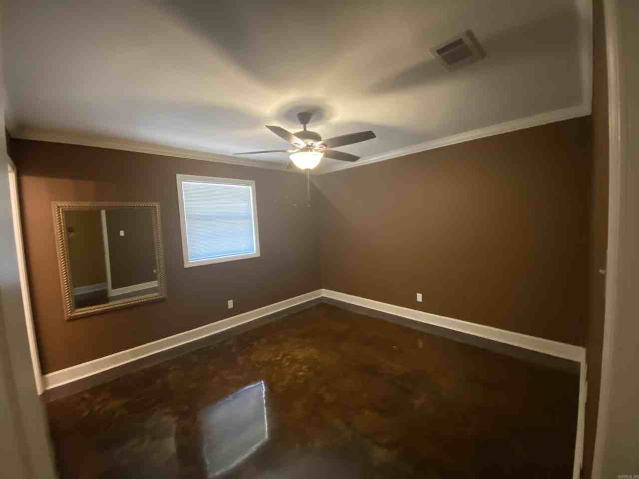 5501 N Walnut Rd - Photo 6 of 13