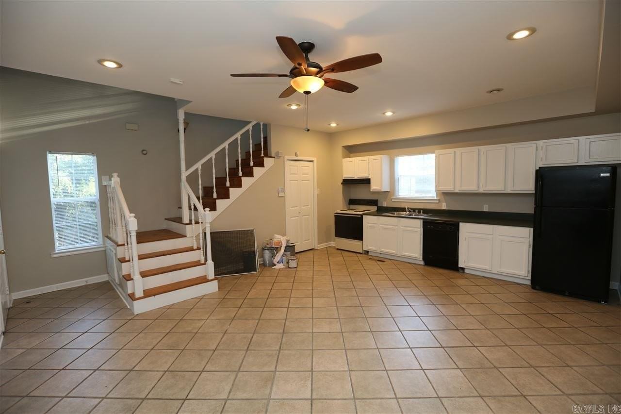 N Spruce St - Photo 3 of 27