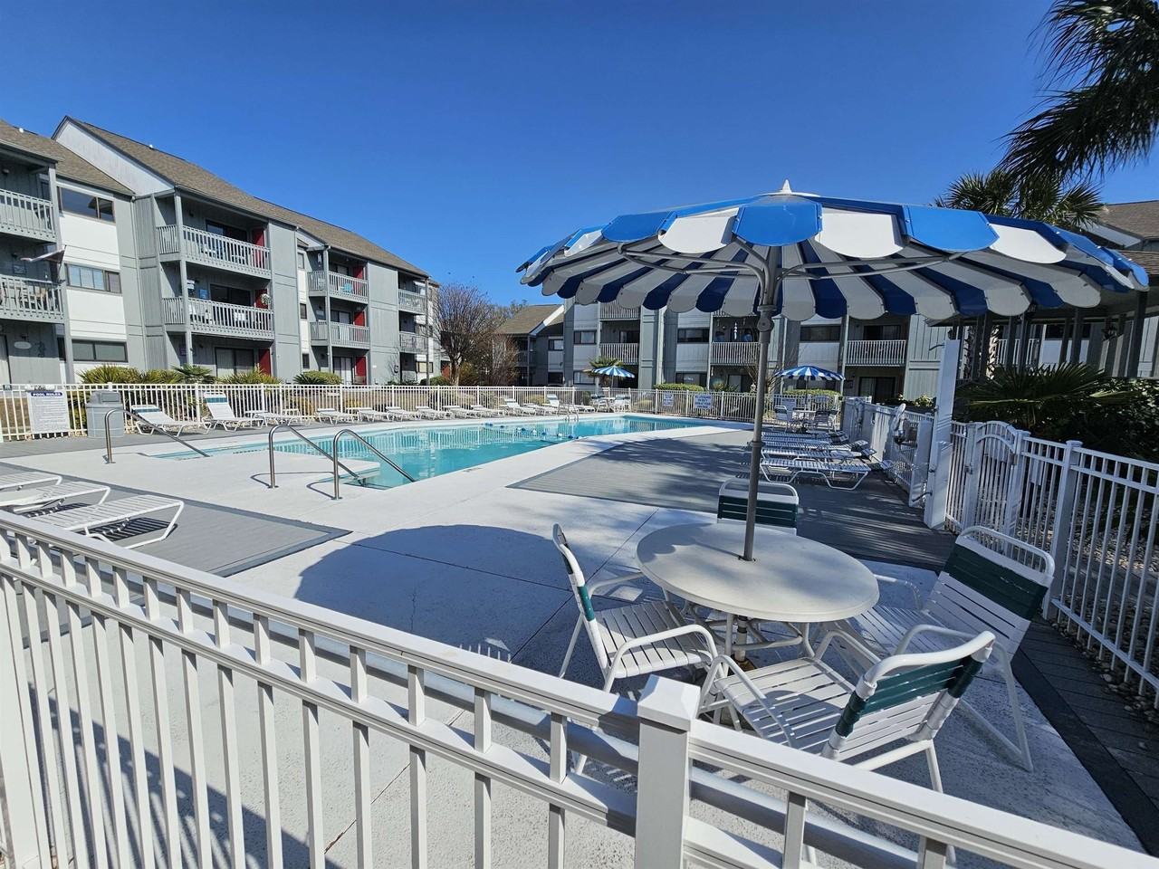 7700 Porcher Dr - Photo 2 of 23