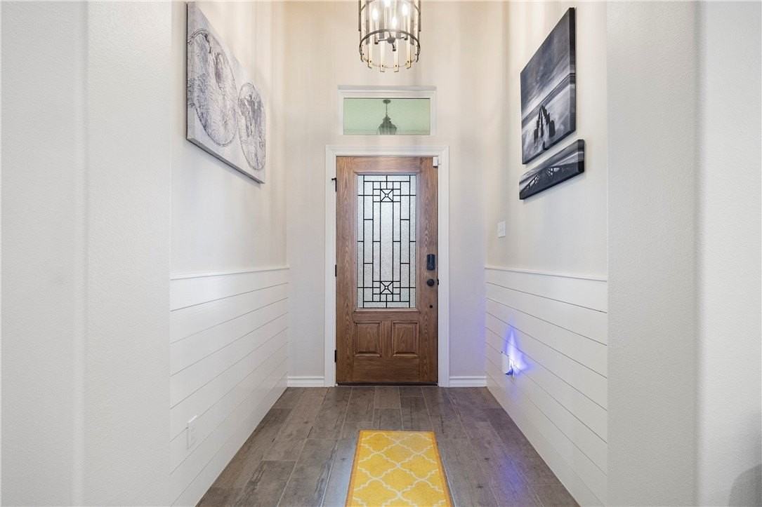 105 John Russell - Photo 4 of 24