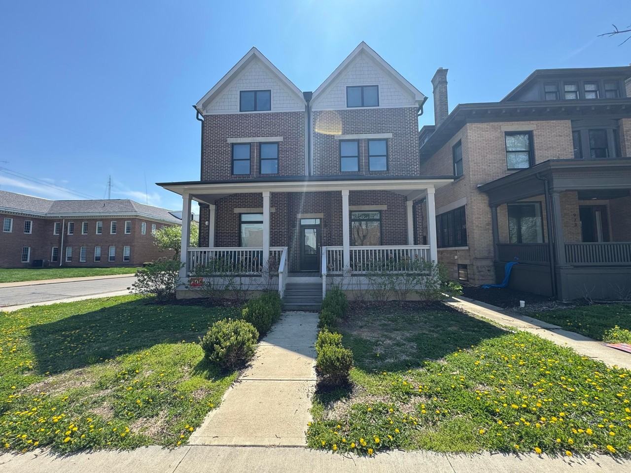 973 E Broad St #3