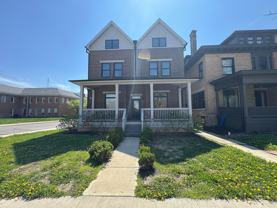 973 E Broad St #3 - Photo 1 of 1