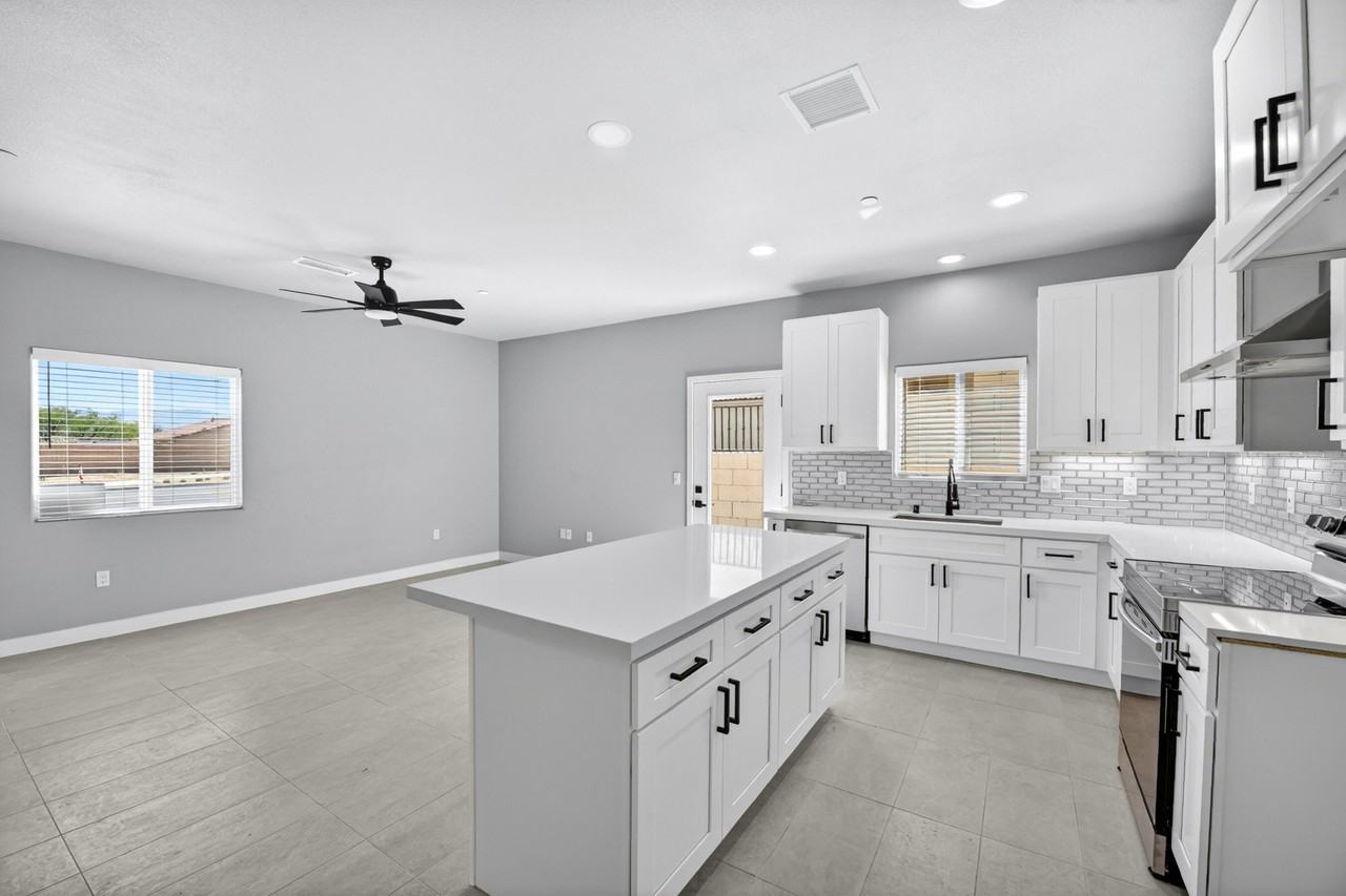 66274 Hacienda Ave - Photo 4 of 20