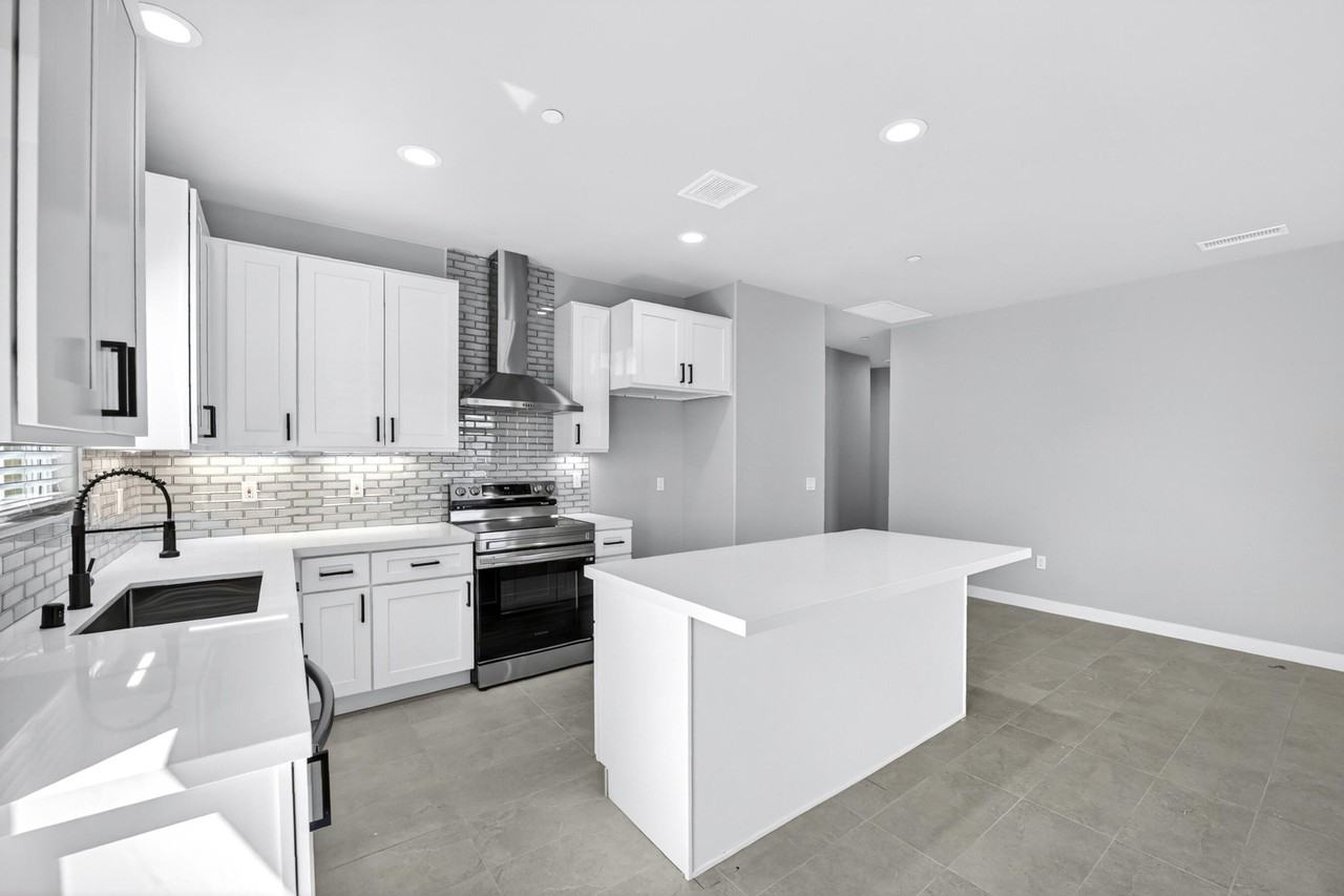 66274 Hacienda Ave - Photo 5 of 20