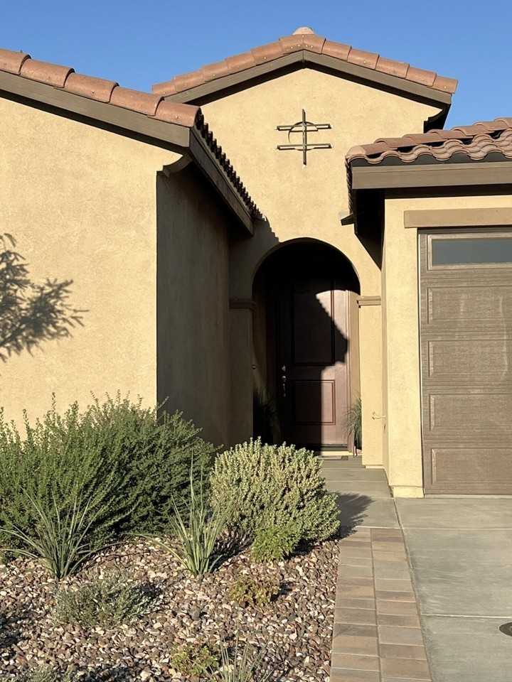 41867 Regona Rd - Photo 3 of 50