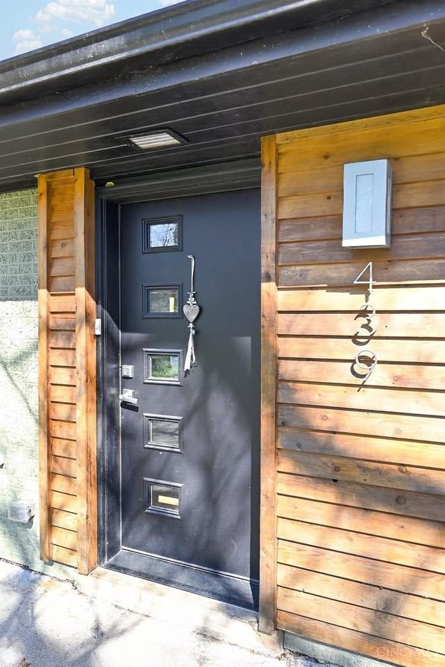 439 Hidden Valley Ln - Photo 5 of 50