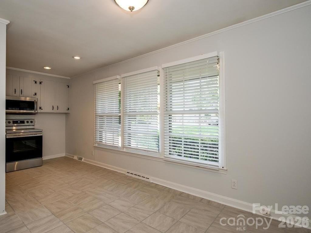 4914 Horton Ct Unit A - Photo 3 of 19