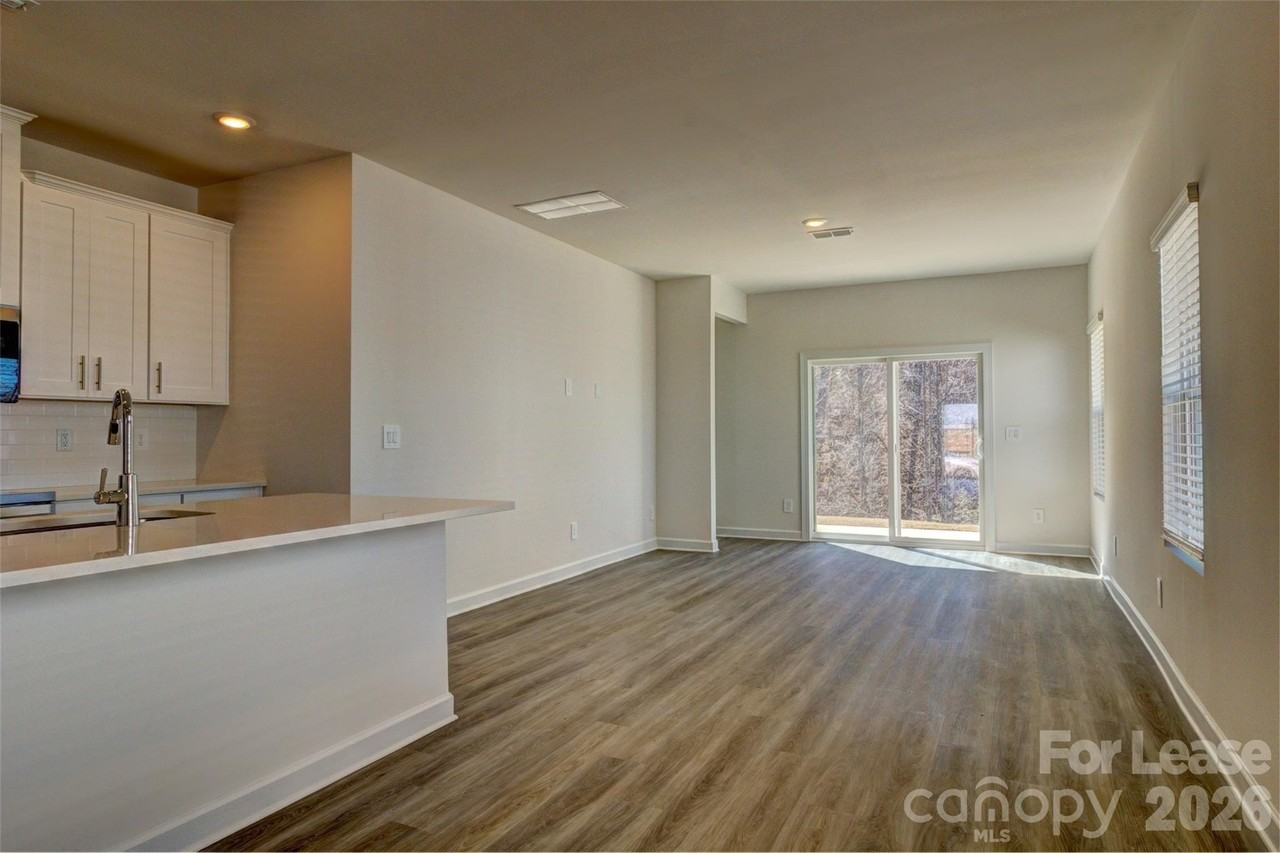 5037 Poplin Vly Unit 382 - Photo 3 of 19