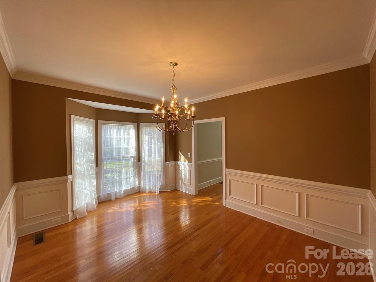 3602 French Woods Rd - Photo 4 of 24
