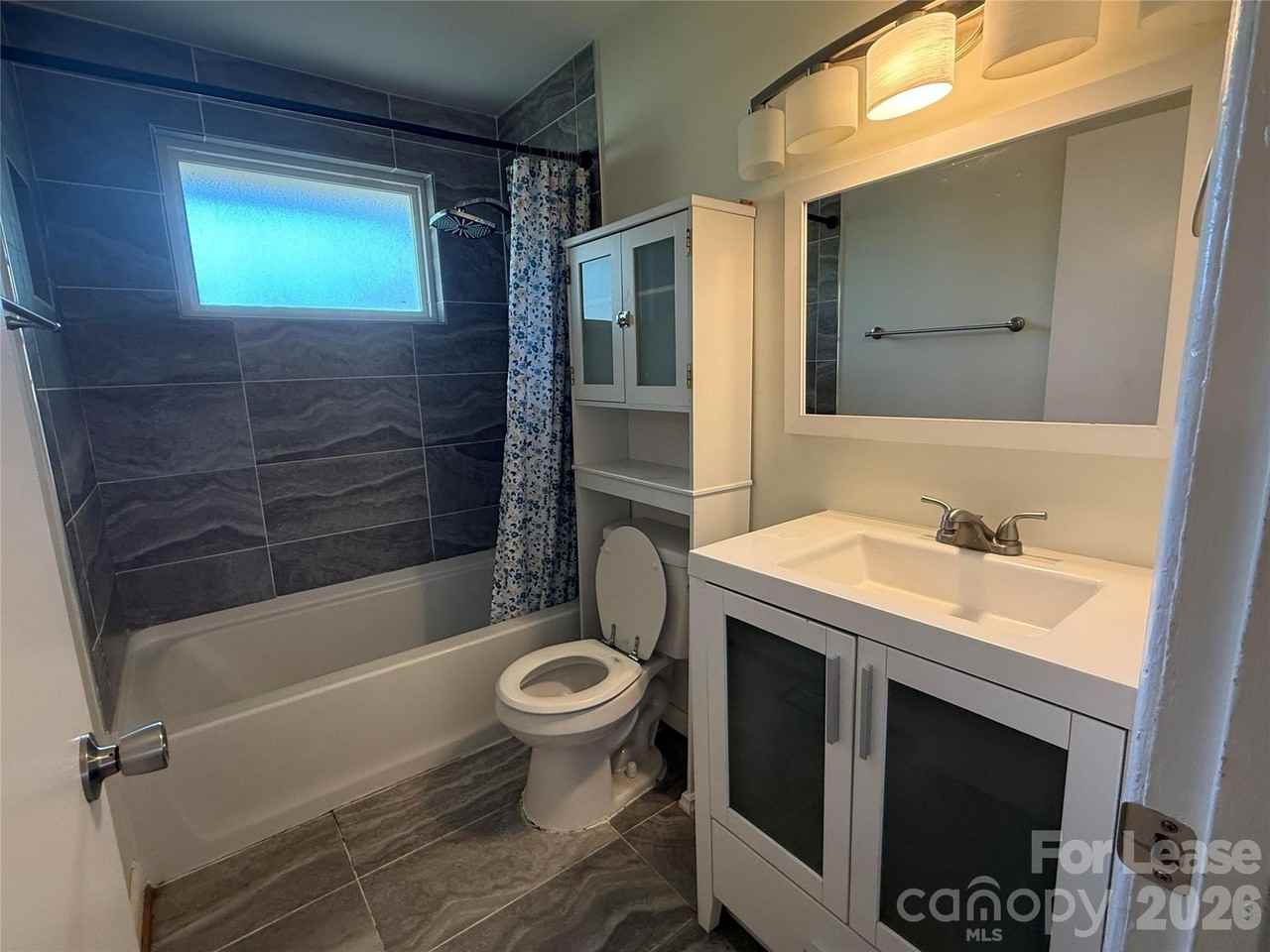 910 Edgemont Ave - Photo 7 of 13