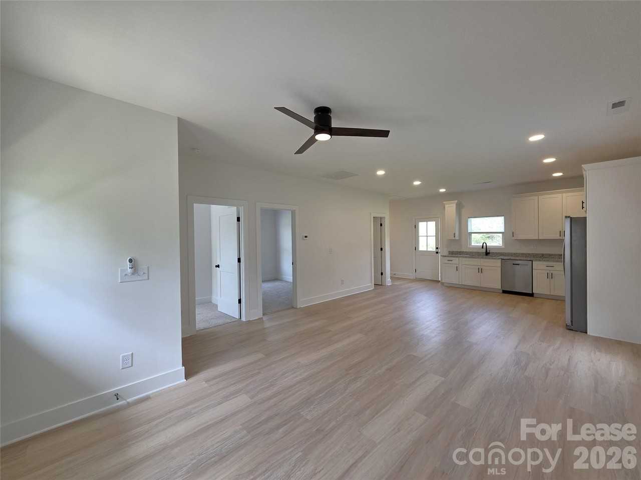 1030 Patton Ave - Photo 2 of 13