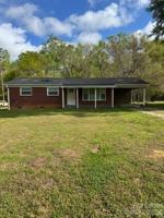 featured image of 1779 Idlewild Dr