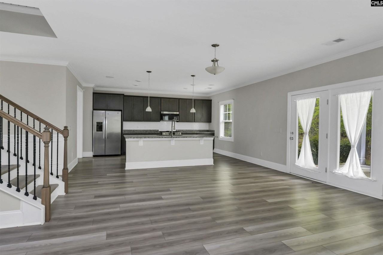 825 Hidden Point Dr - Photo 5 of 50