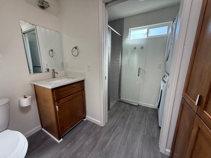 5564 E Camden St #B - Photo 5 of 14