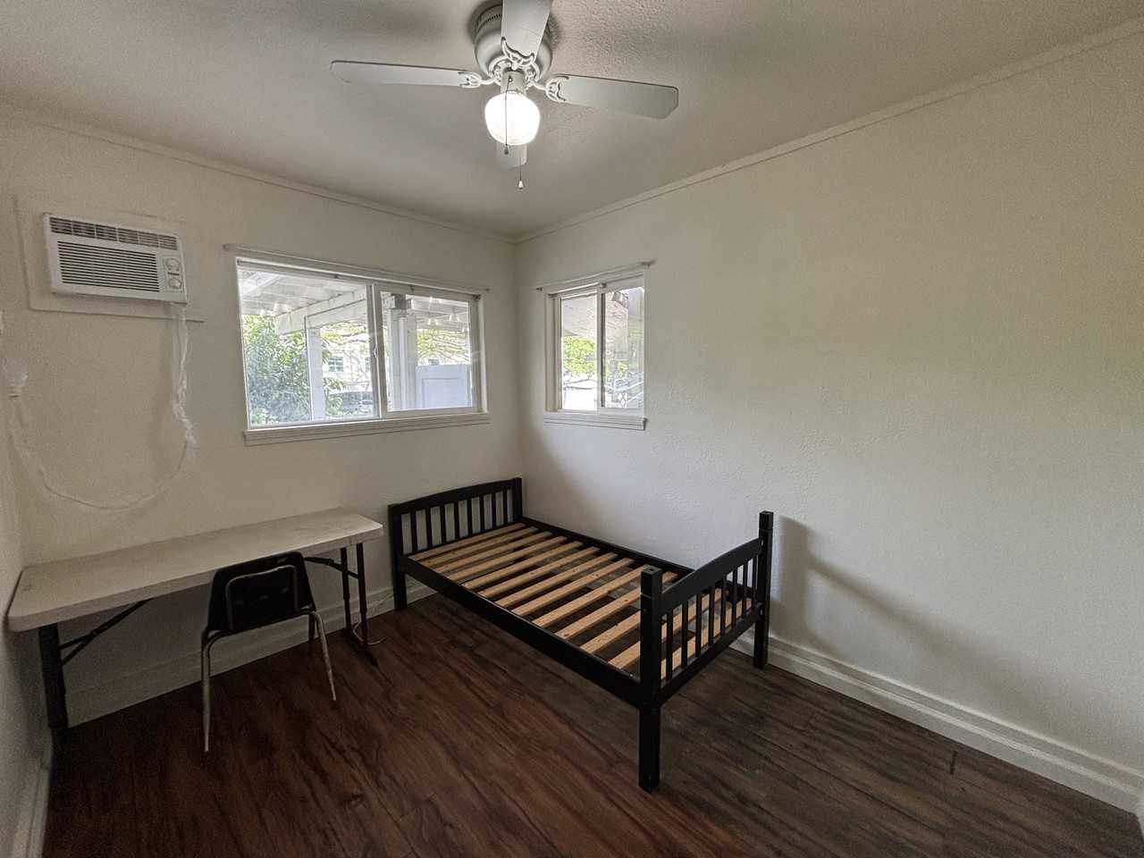 1904 University Avenue - Photo 2 of 5