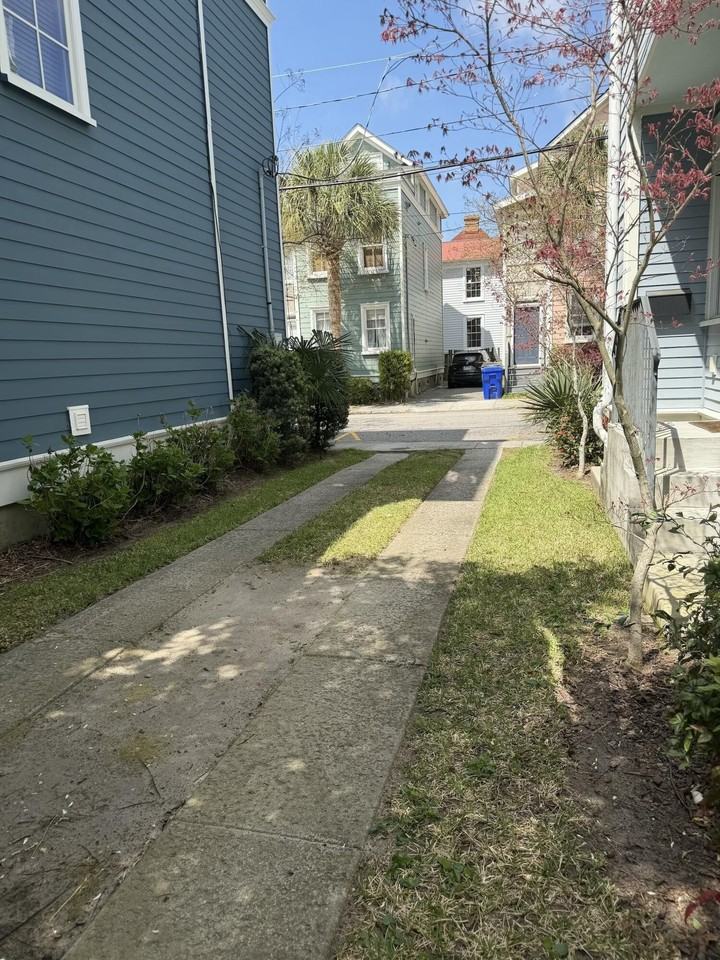 71 Bogard St - Photo 5 of 50