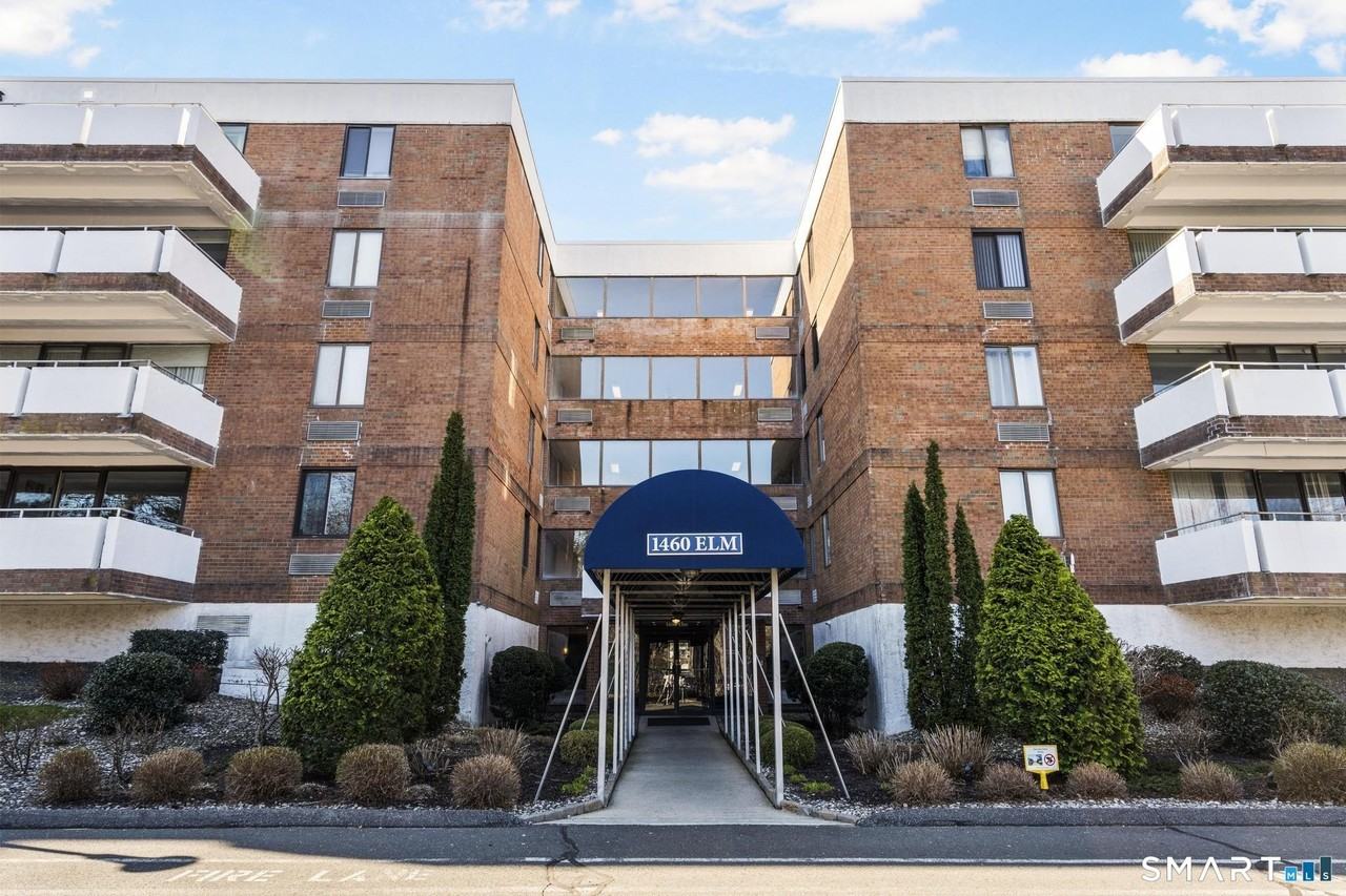 1460 Elm St Unit 124 - Photo 3 of 30