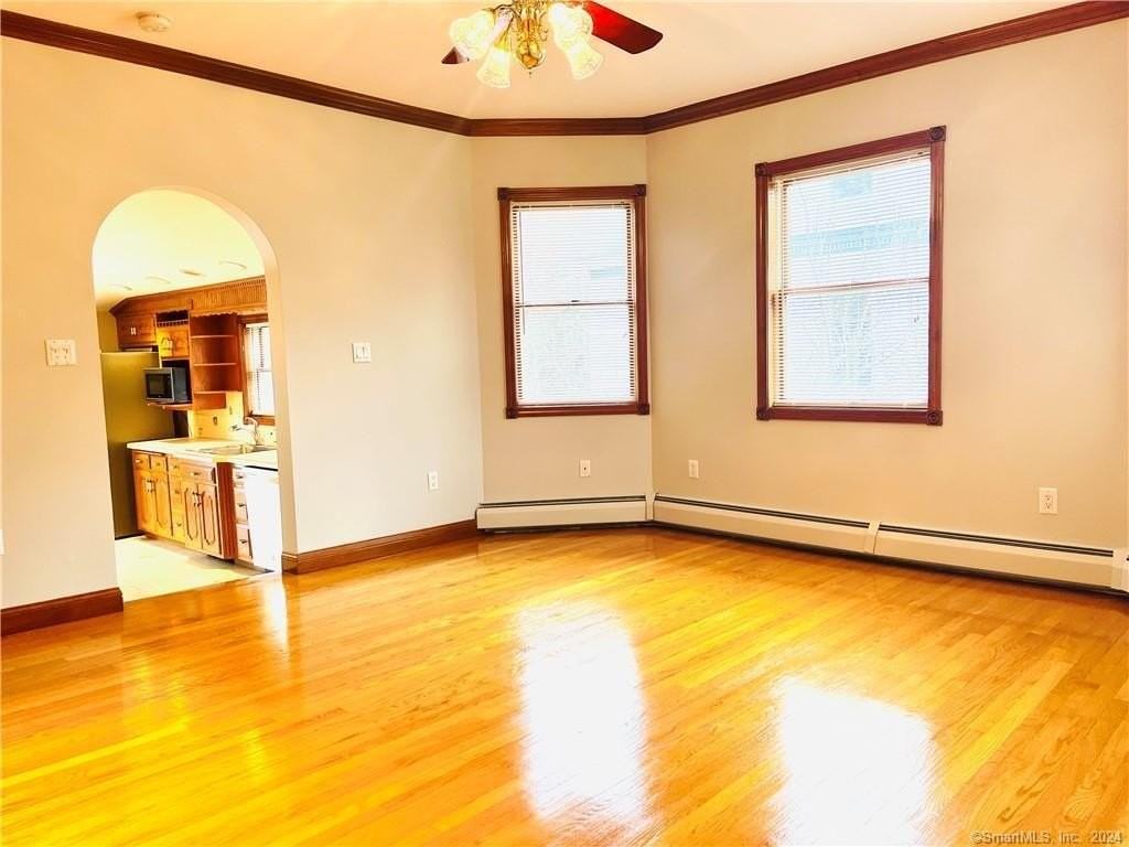 21 Cottage St Unit 3 - Photo 4 of 26