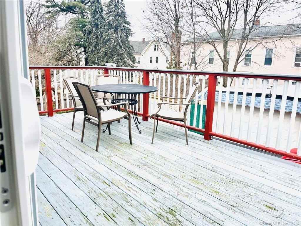 21 Cottage St Unit 3 - Photo 7 of 26