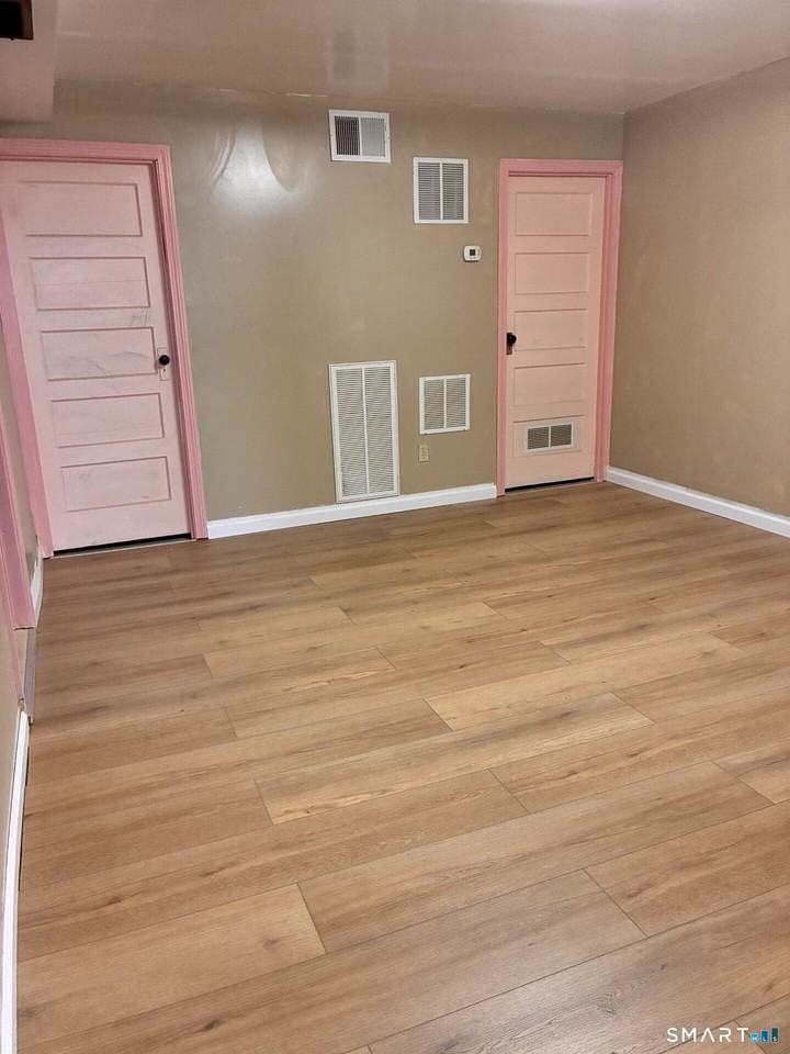 440 Main St #B - Photo 5 of 5