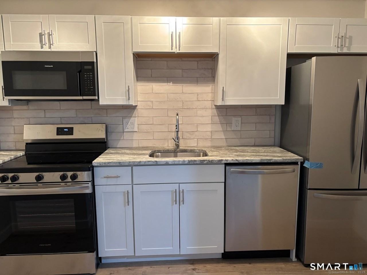 82 Longview St #36 - Photo 3 of 14