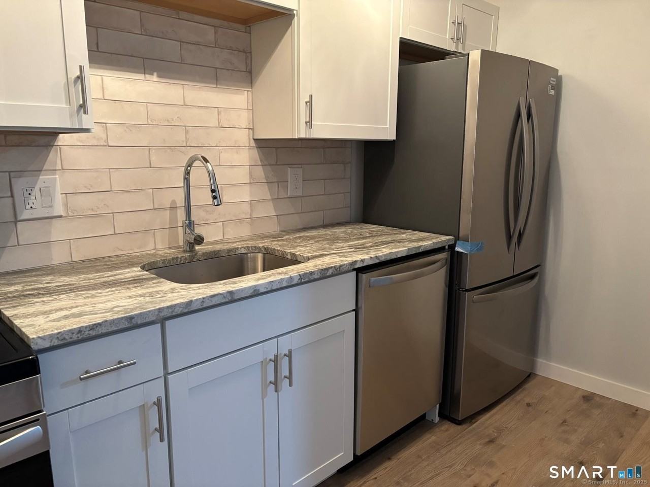 82 Longview St #36 - Photo 4 of 14