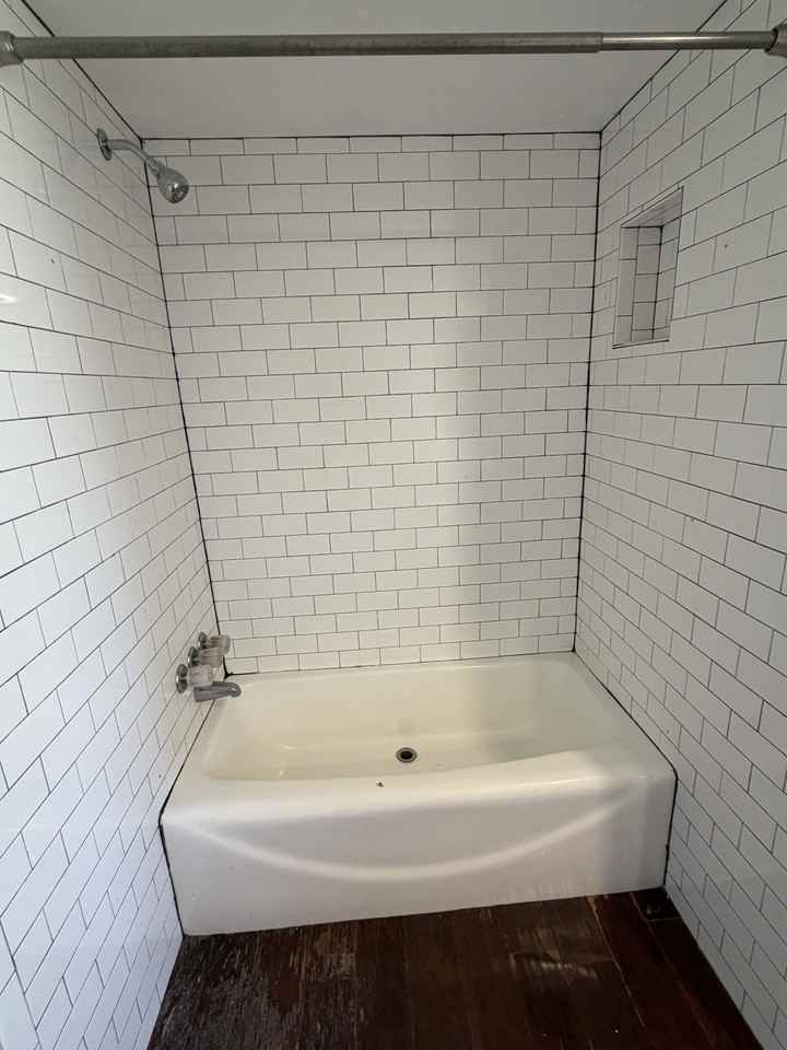 TJ's MHP - Photo 7 of 7