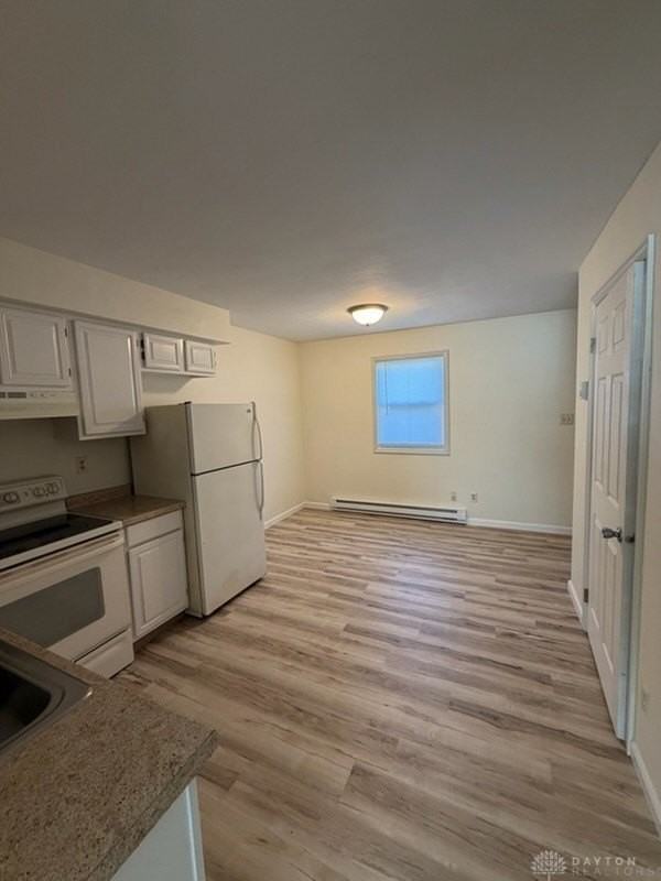 1647 Stewart Blvd #1645 - Photo 3 of 11