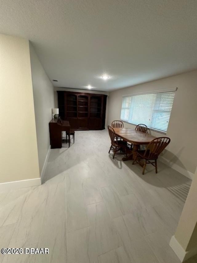 73 Alanwood Dr - Photo 5 of 29