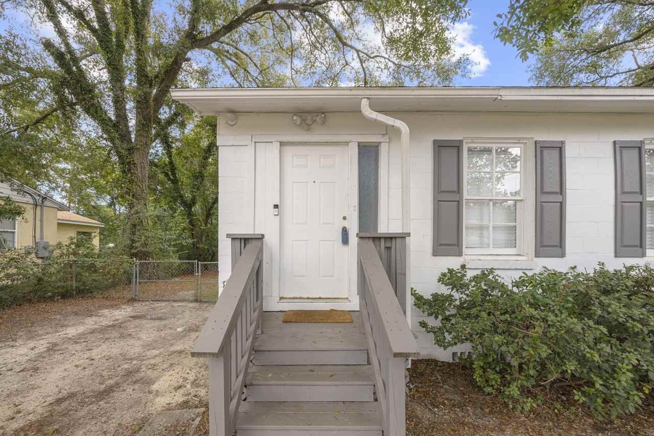 324 Dixie St - Photo 3 of 34