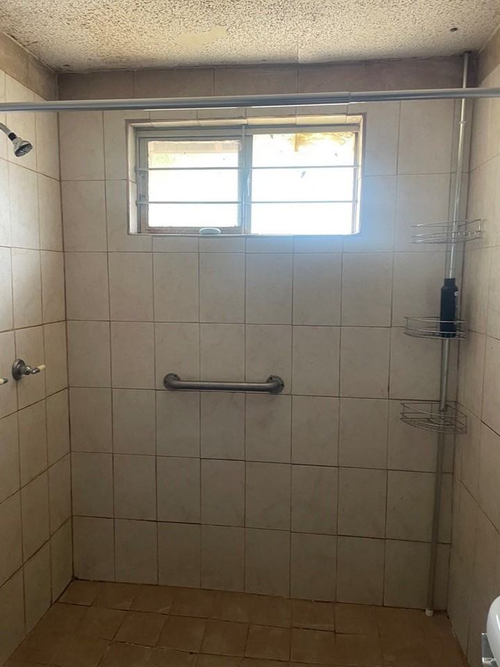 3222 Yucca Loop - Photo 7 of 17