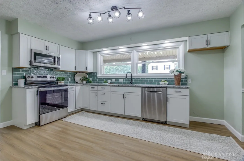 246 Palmer Dr - Photo 4 of 4