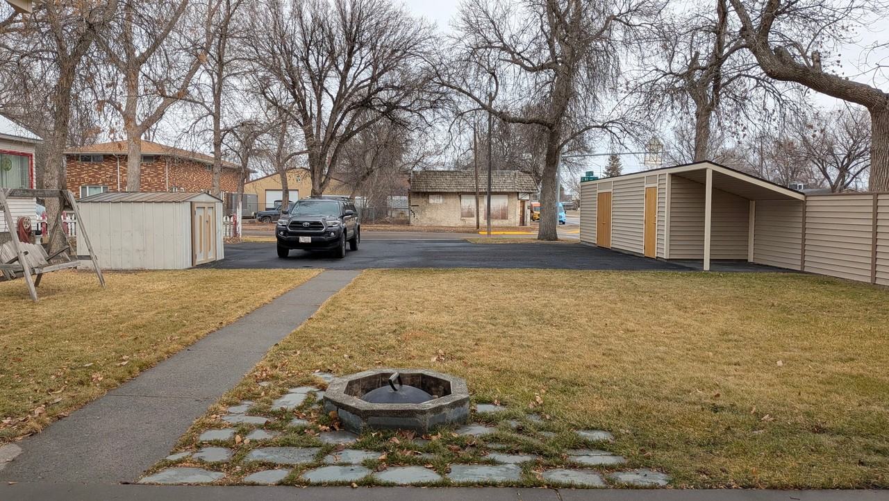 204 6th St Sw - Photo 4 of 17